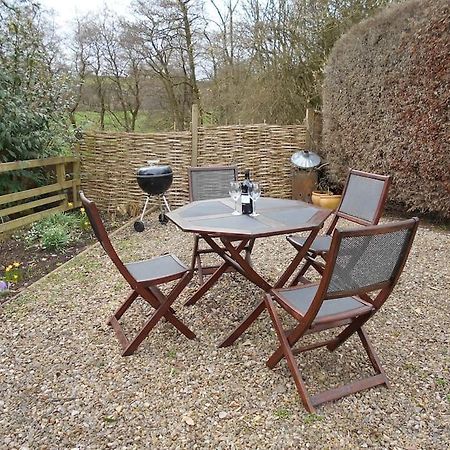 The Granary, Old Corn Mill, Yorkshire Dales Apartment West Burton Екстериор снимка