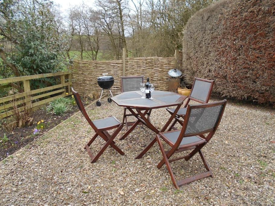 The Granary, Old Corn Mill, Yorkshire Dales Apartment West Burton Екстериор снимка