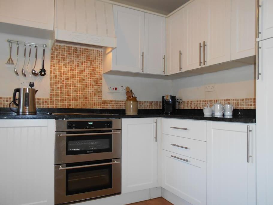 The Granary, Old Corn Mill, Yorkshire Dales Apartment West Burton Екстериор снимка